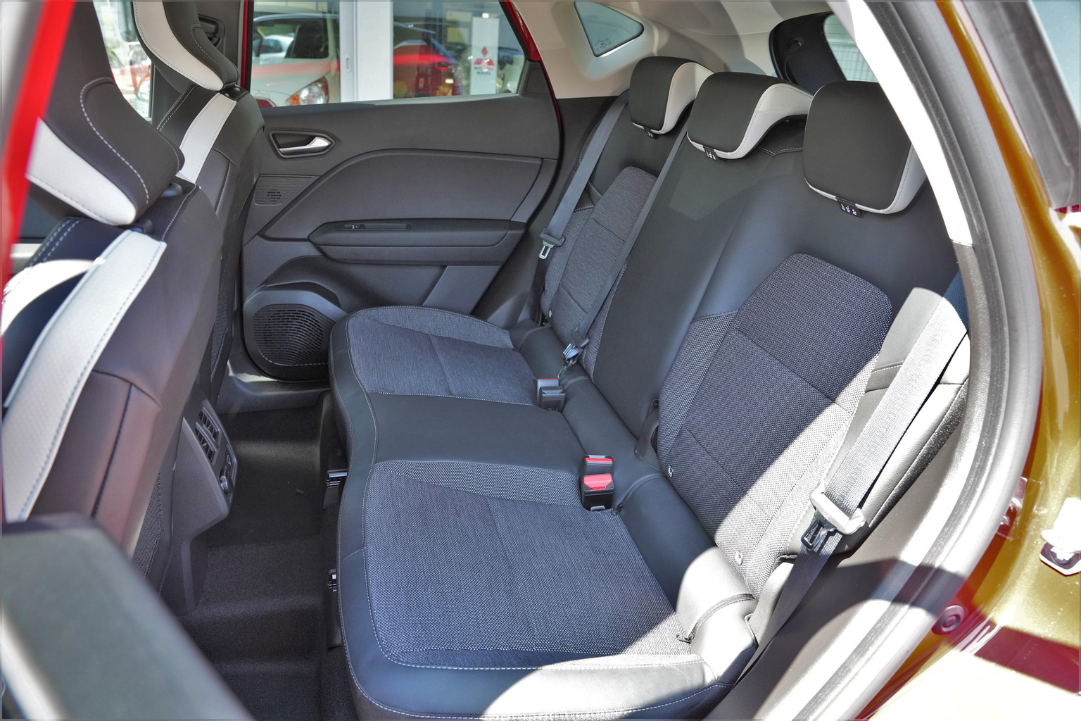 MITSUBISHI ASX 1.3 MH Intense