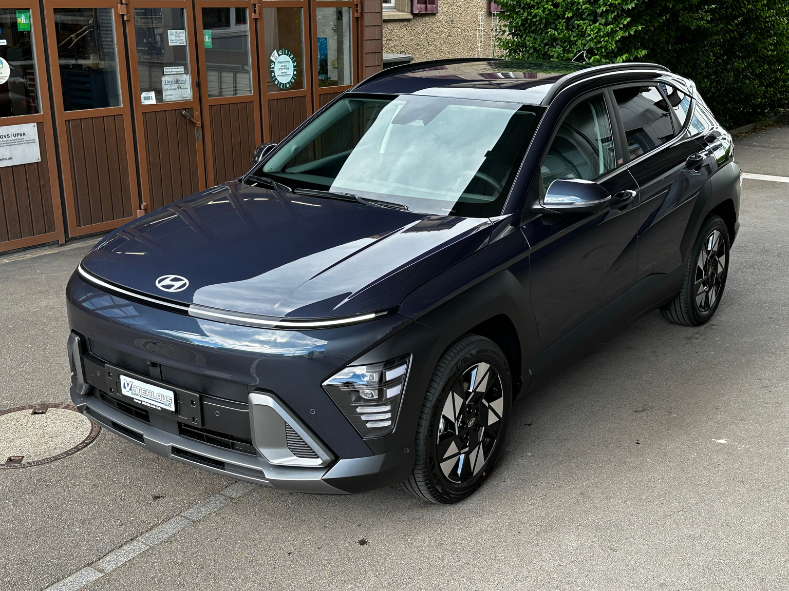 HYUNDAI Kona 1.6 GDi HEV Amplia DCT