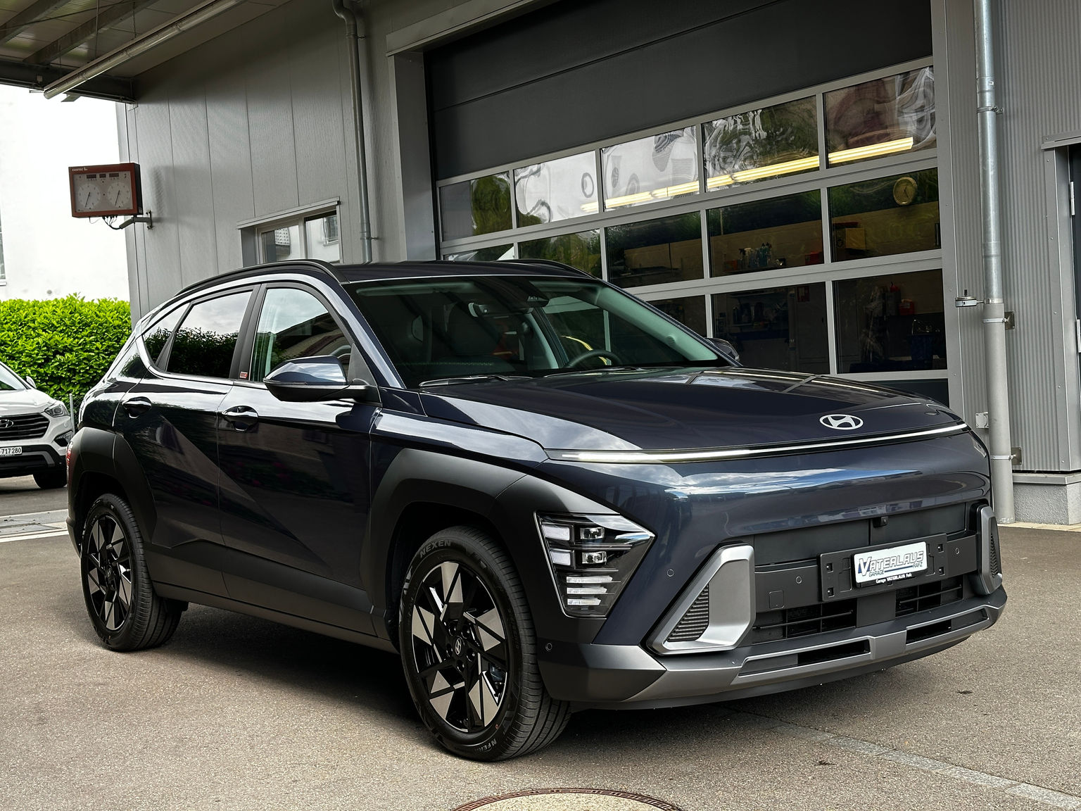 HYUNDAI Kona 1.6 GDi HEV Amplia DCT
