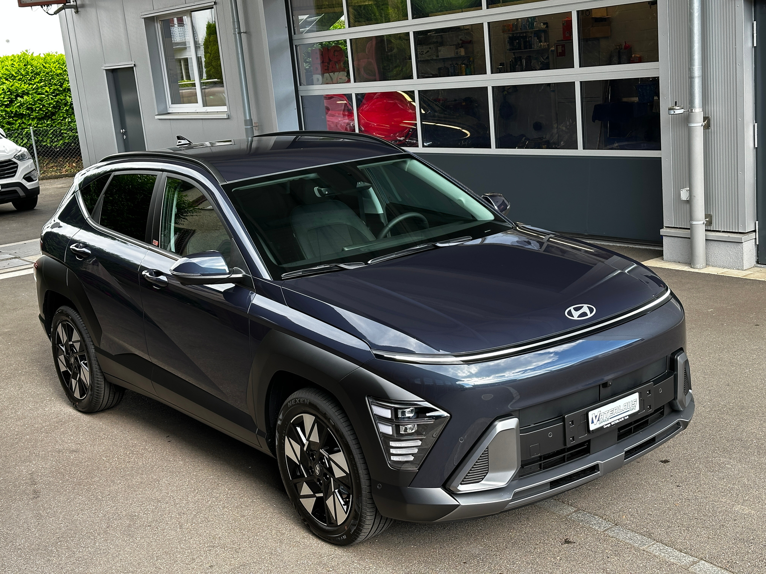HYUNDAI Kona 1.6 GDi HEV Amplia DCT