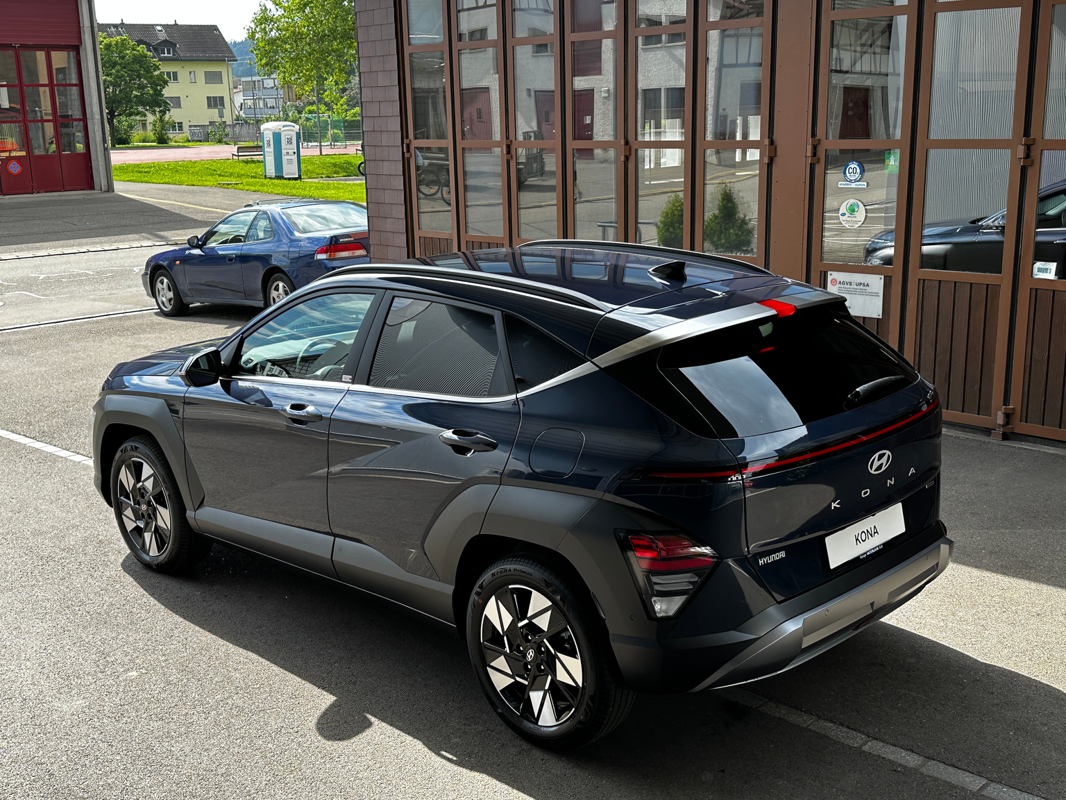 HYUNDAI Kona 1.6 GDi HEV Amplia DCT
