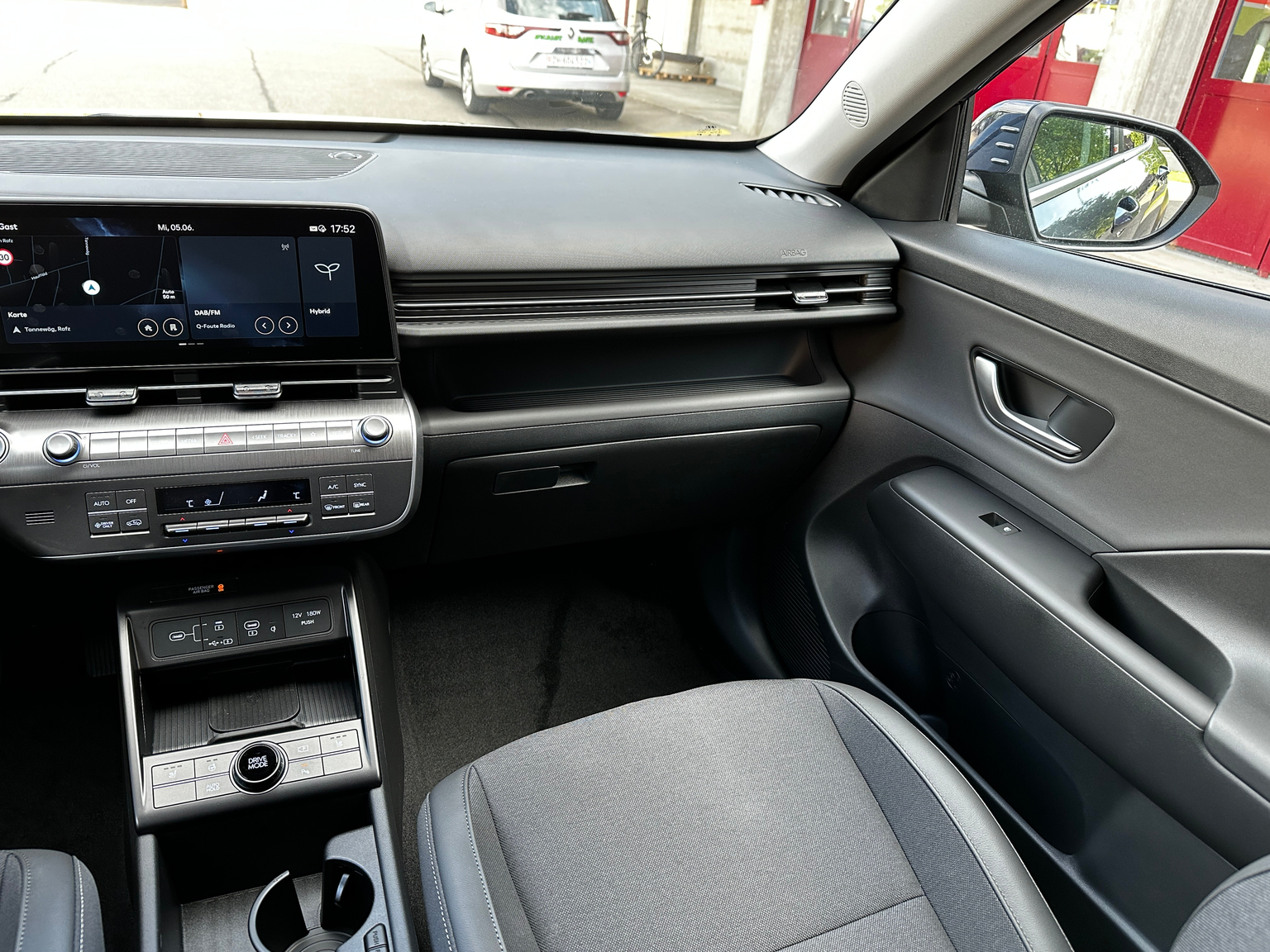 HYUNDAI Kona 1.6 GDi HEV Amplia DCT