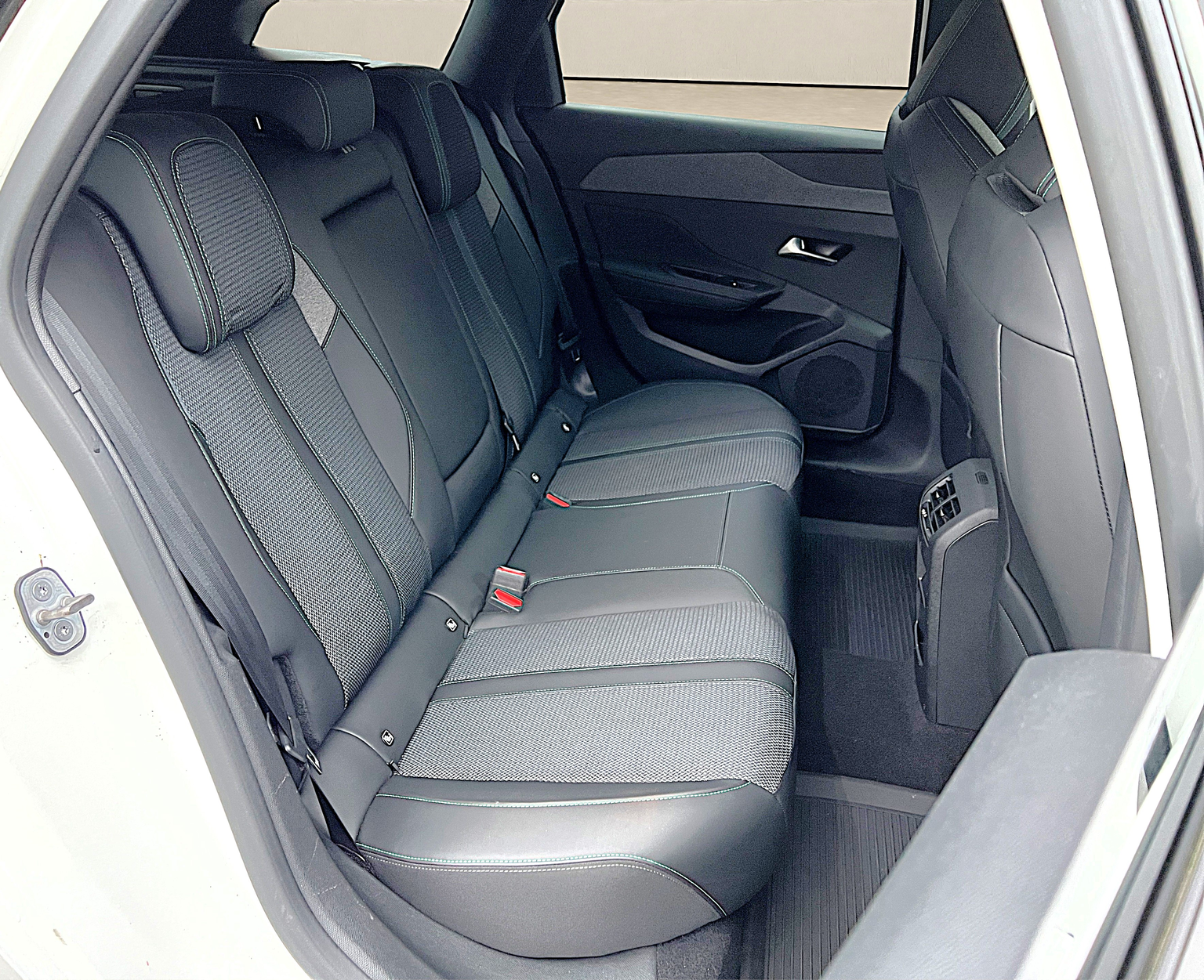 PEUGEOT 308 SW 1.5 BlueHDI Allure EAT8
