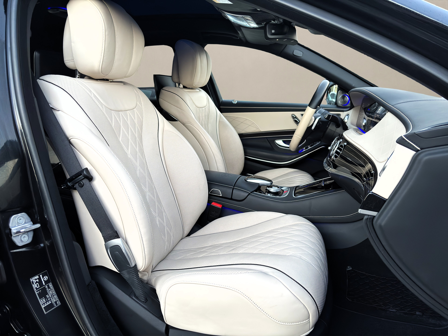 MERCEDES-BENZ S 560 Maybach 4Matic 9G-Tronic