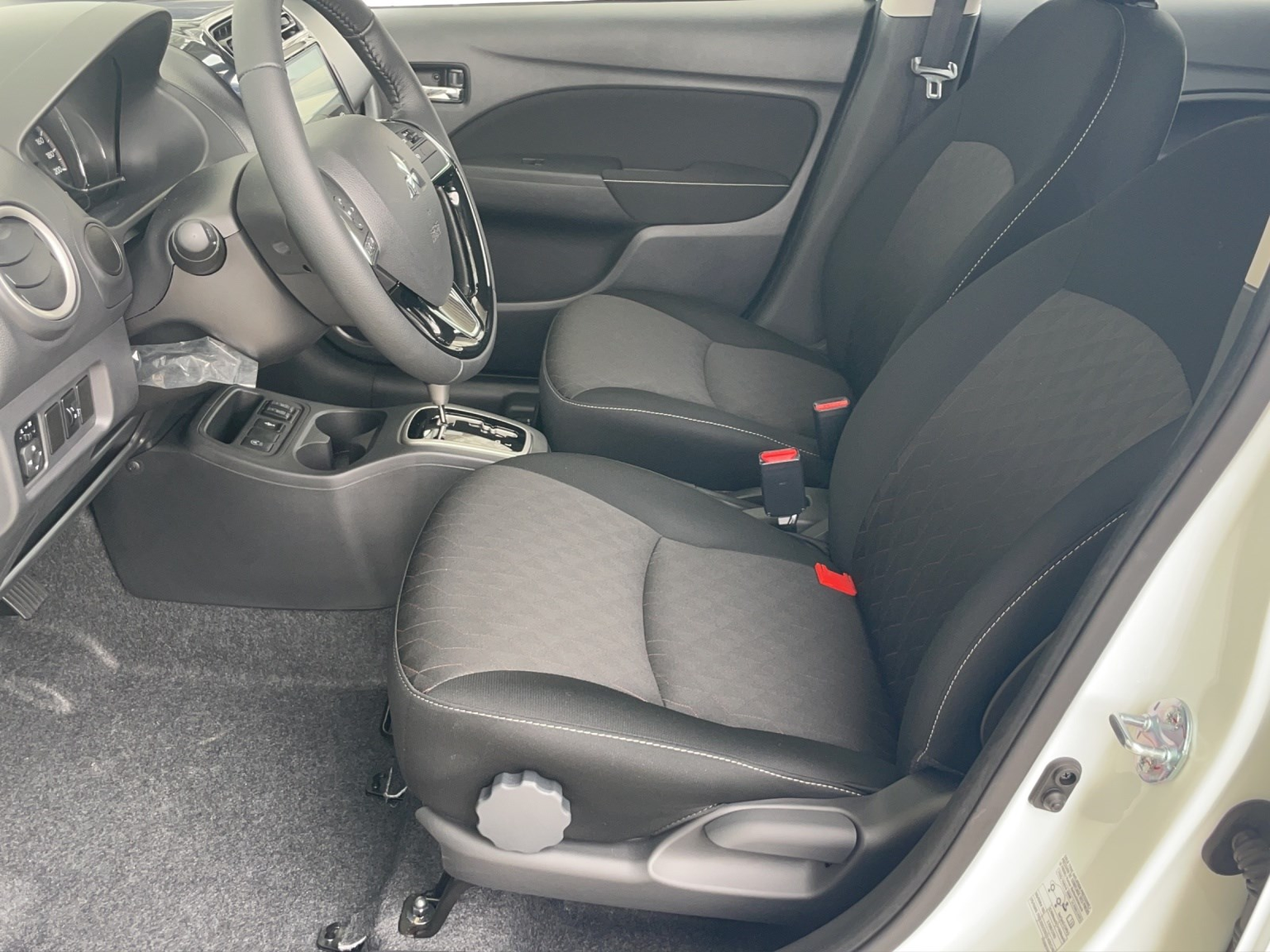 MITSUBISHI Space Star 1.2 MIVEC Invite
