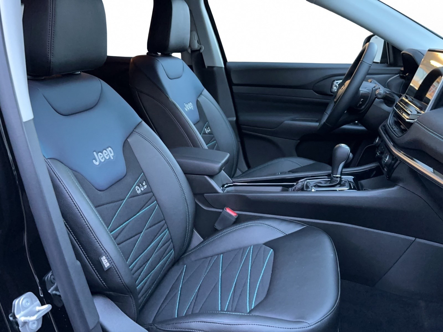 JEEP Compass 1.3 Upland 4xe