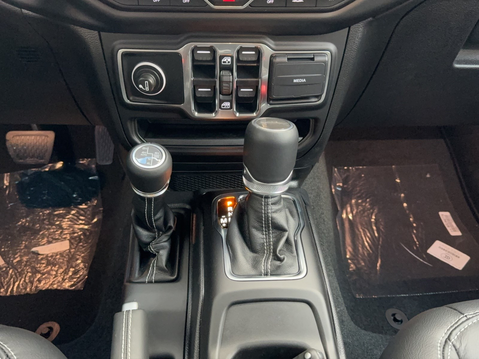 JEEP Gladiator 3.0 D Overland