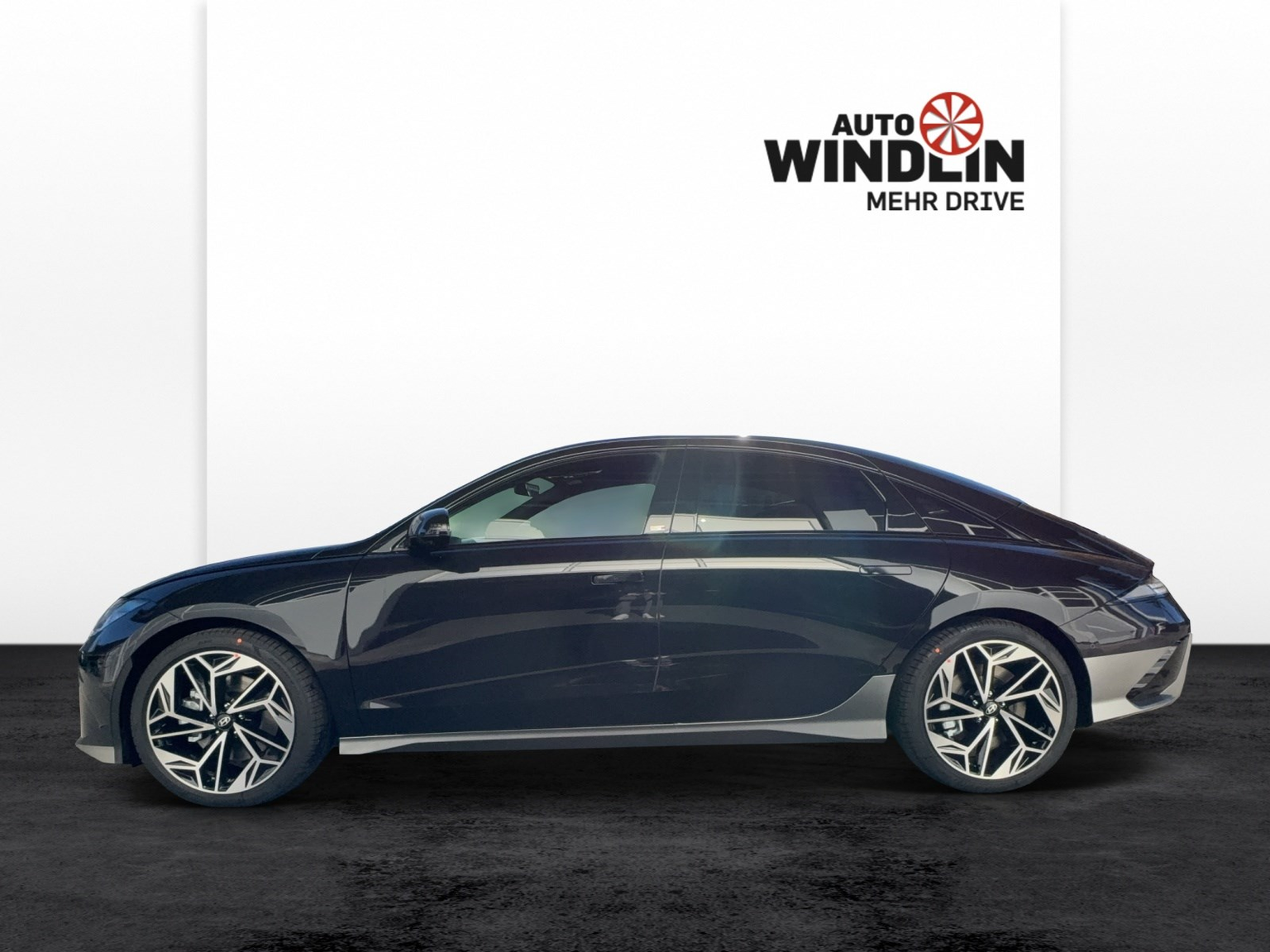HYUNDAI Ioniq 6 Launch Edition 4WD 77.4kWh