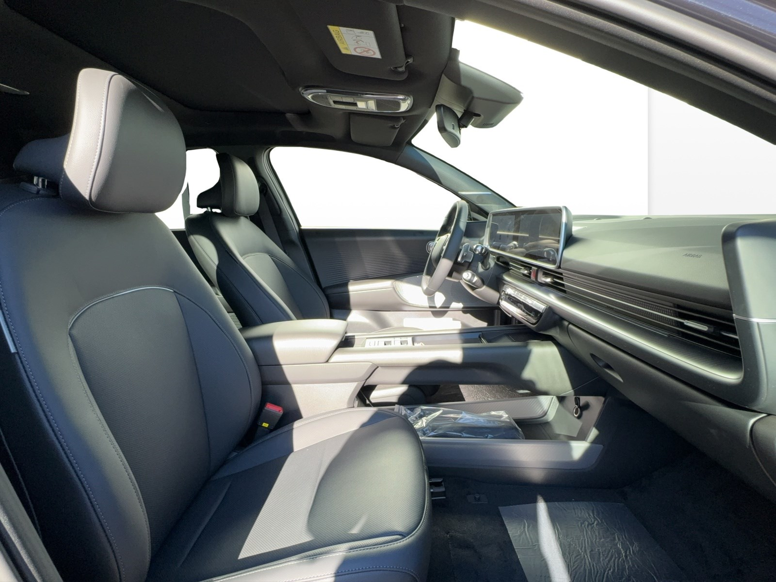 HYUNDAI Ioniq 6 Launch Edition 4WD 77.4kWh