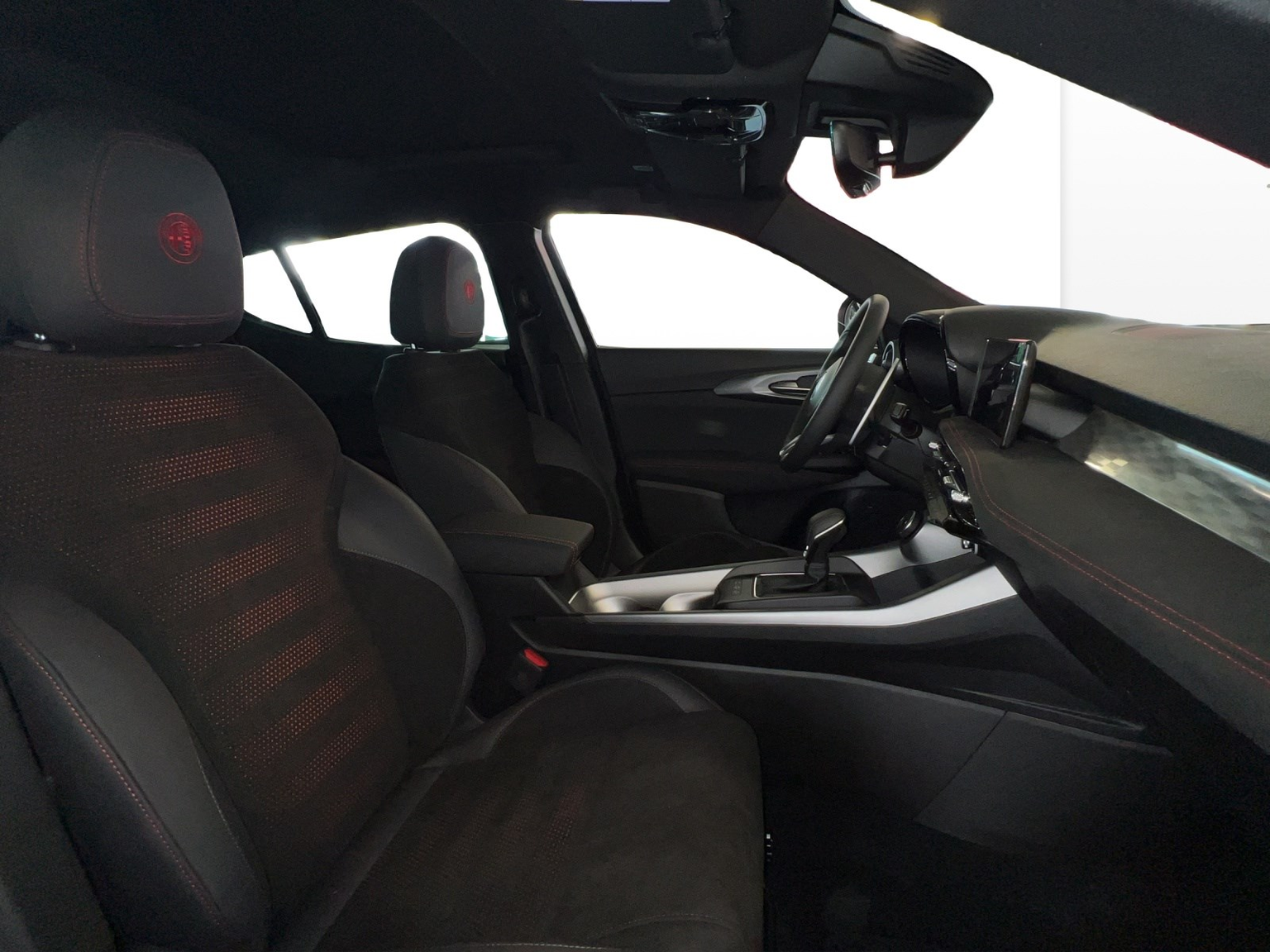 ALFA ROMEO Tonale 1.3 Plug-in Hybrid Veloce Q4 Sky