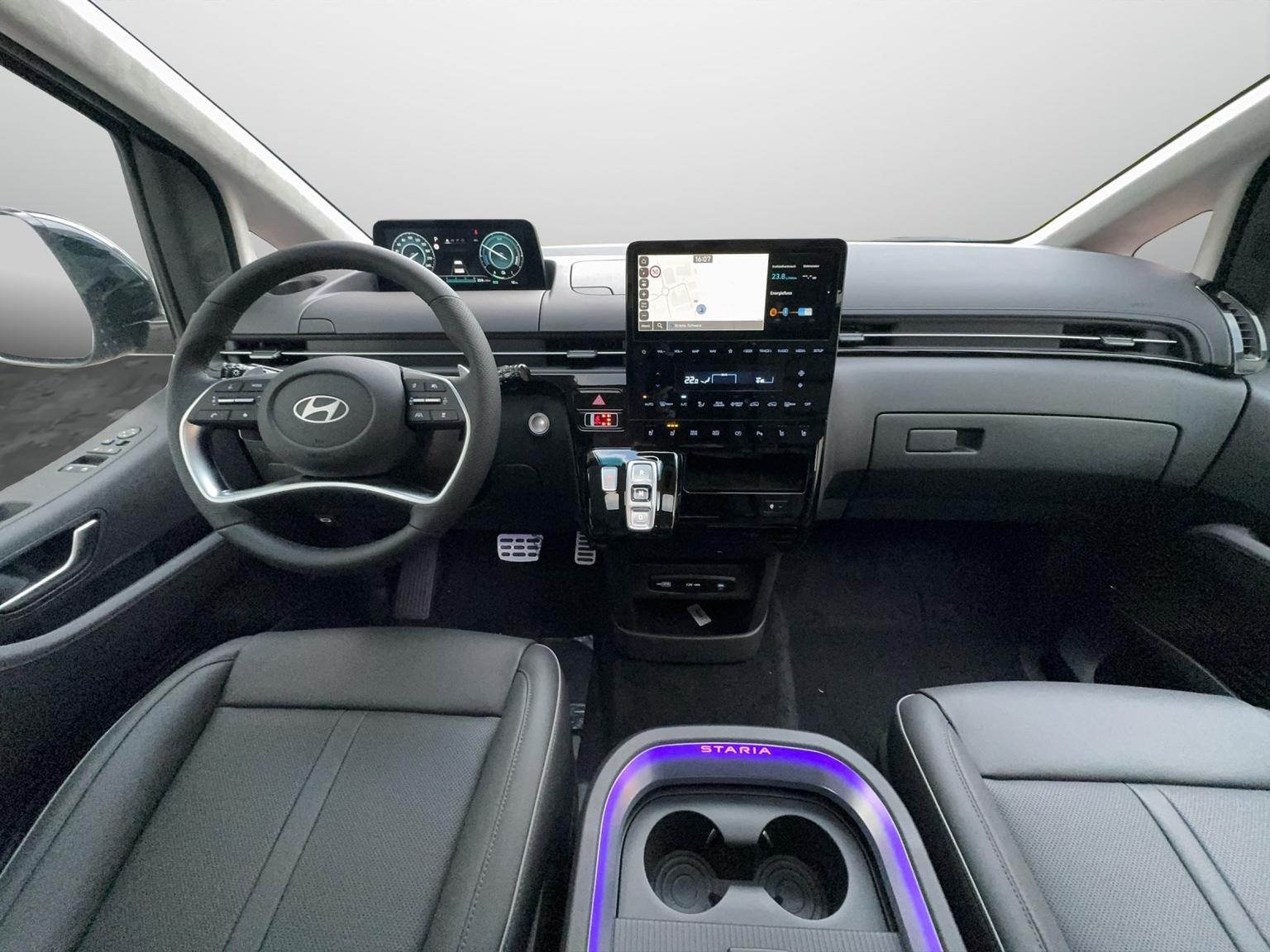 HYUNDAI Staria Premium 1.6 GDi HEV Vertex 7P
