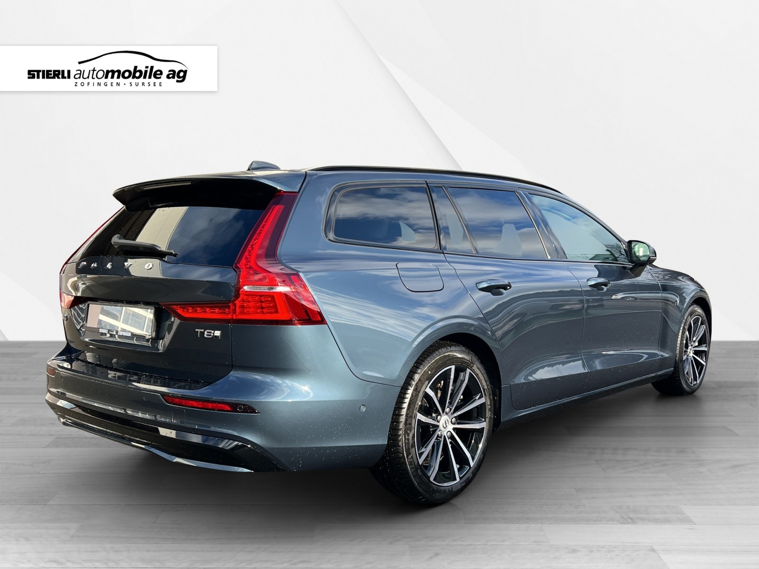 VOLVO V60 2.0 T8 TE Ultra Dark eAWD