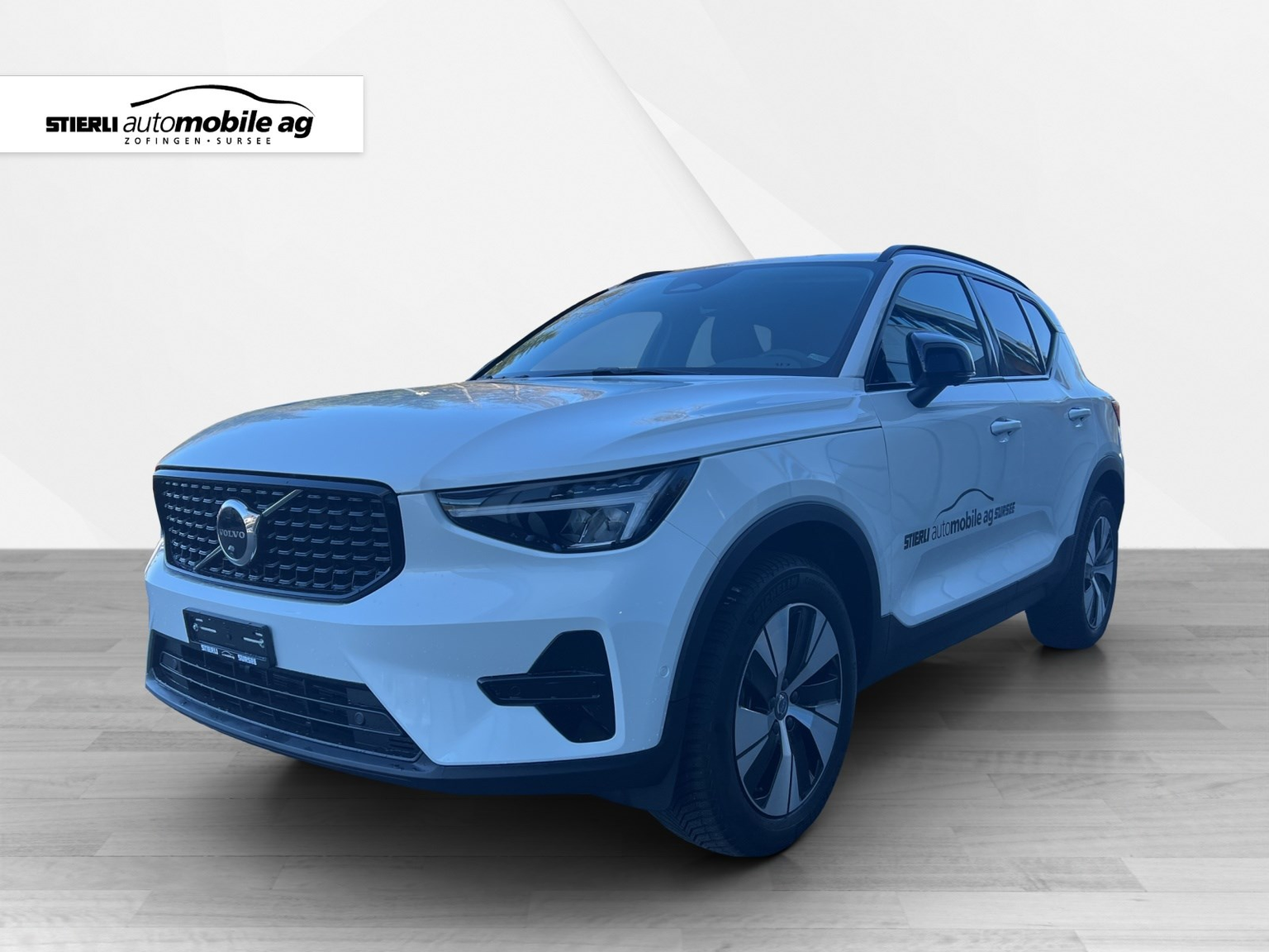 VOLVO XC40 2.0 B4 MH Plus Dark