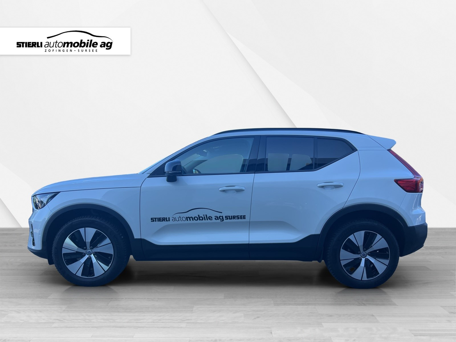VOLVO XC40 2.0 B4 MH Plus Dark