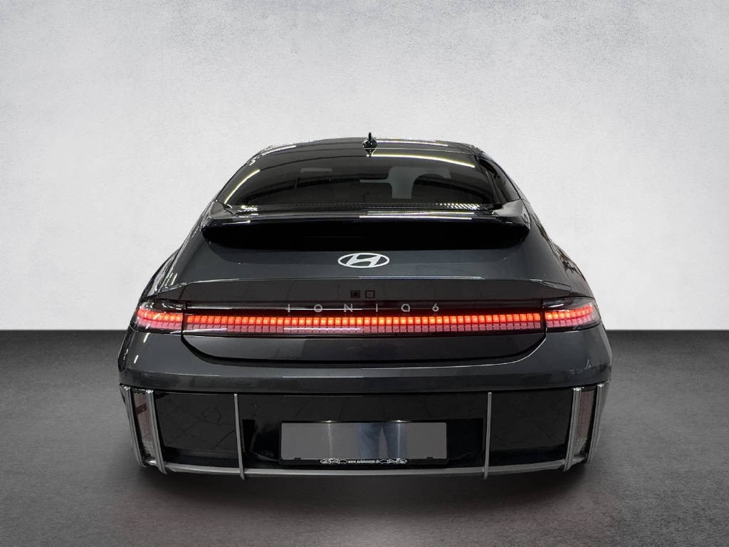 HYUNDAI Ioniq 6 Launch Edition 4WD 77.4 kWh
