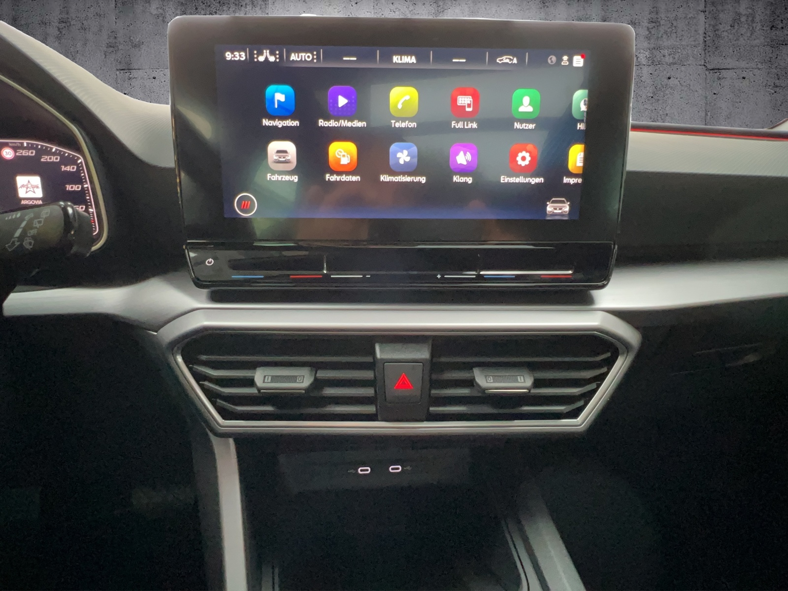 SEAT Leon ST 1.5 eTSI mHEV DSG Hola FR