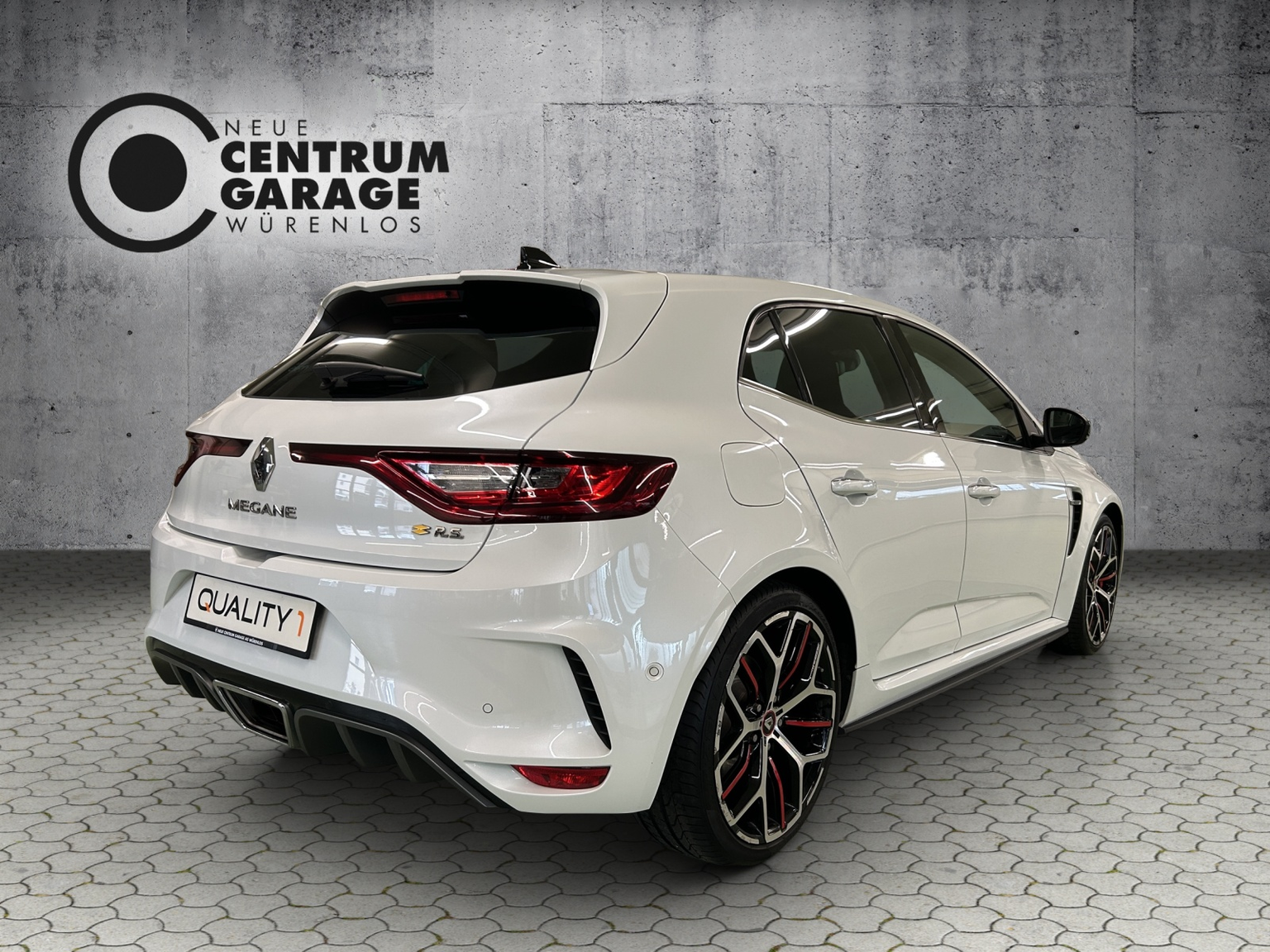 RENAULT Mégane Trophy 300 EDC