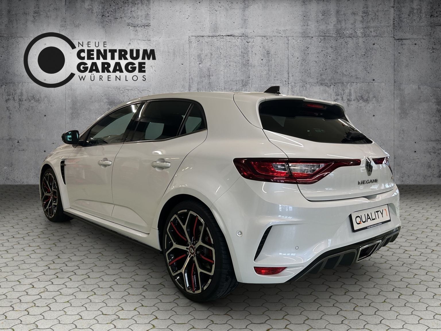RENAULT Mégane Trophy 300 EDC