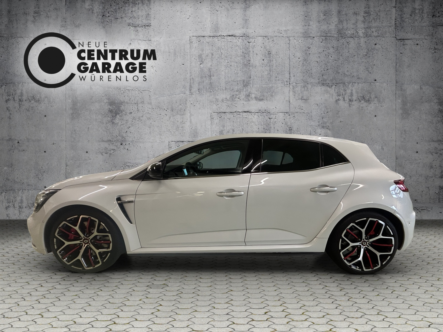 RENAULT Mégane Trophy 300 EDC