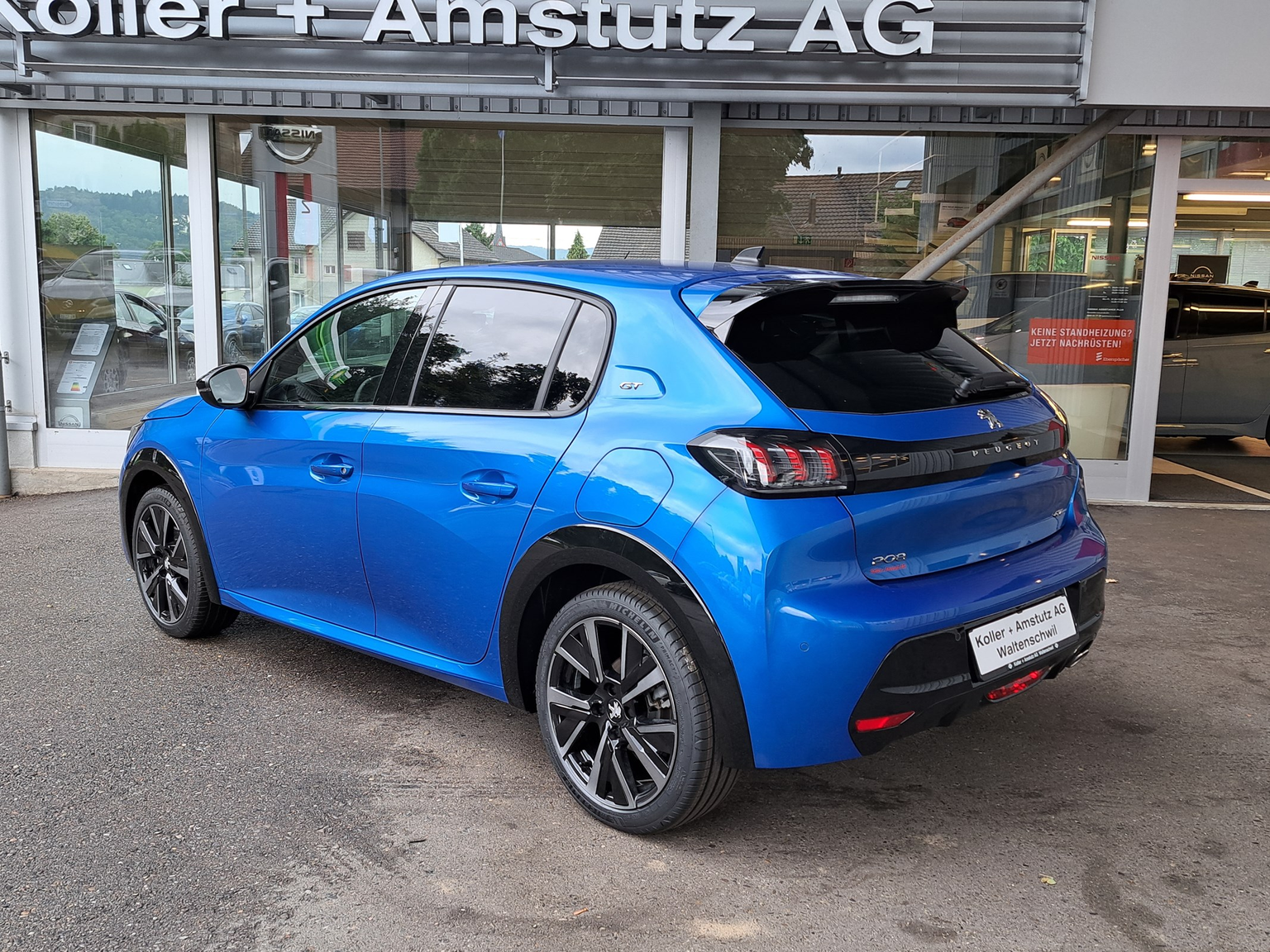 PEUGEOT 208 1.2 PureTech GT EAT8