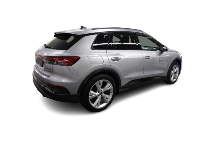 AUDI Q4 e-tron 45 quattro