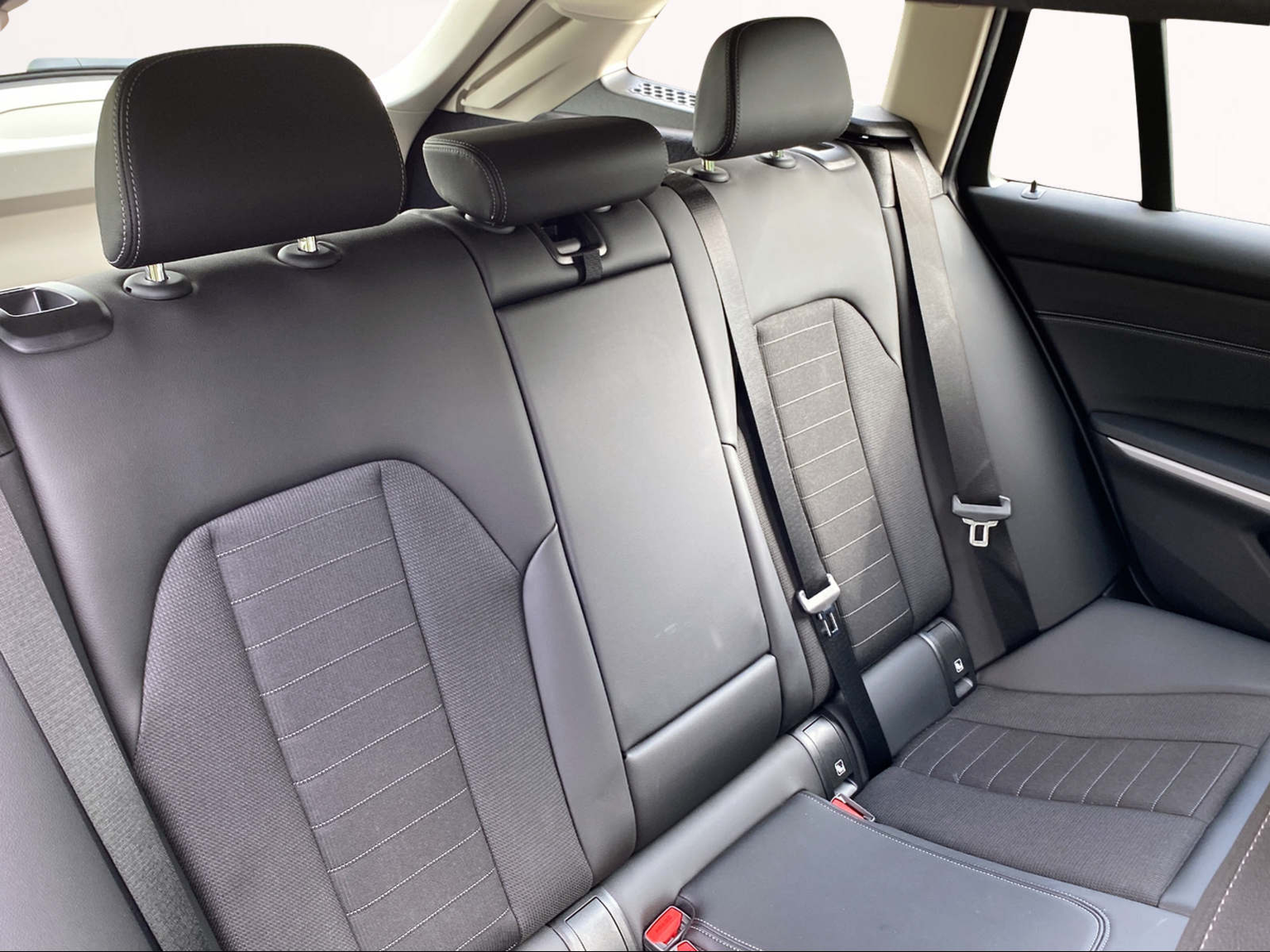 BMW 320d xDrive 48V Touring Steptronic