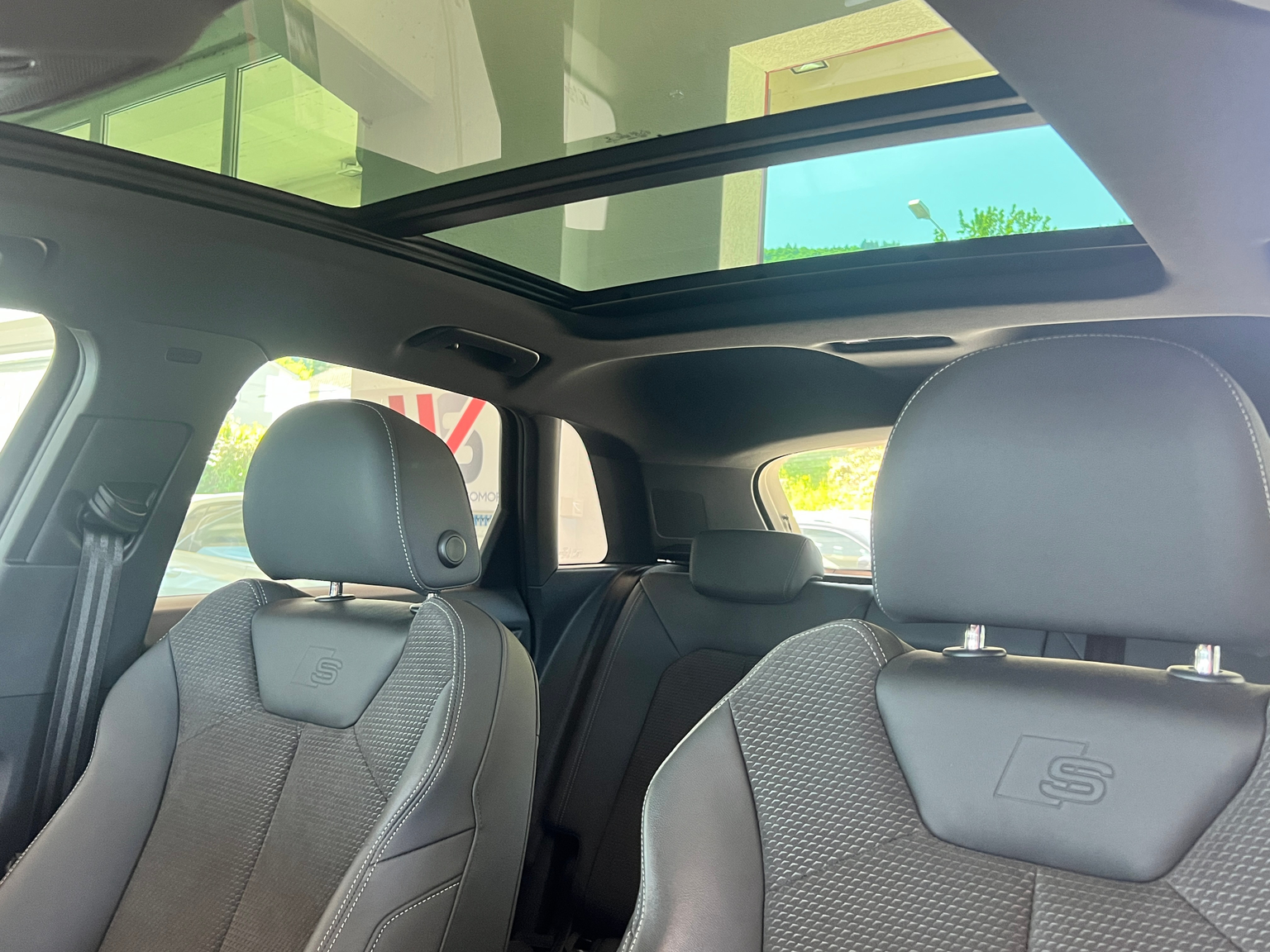 AUDI AUDI Q3 S line quattro S-tronic 2.0TDI 190PS