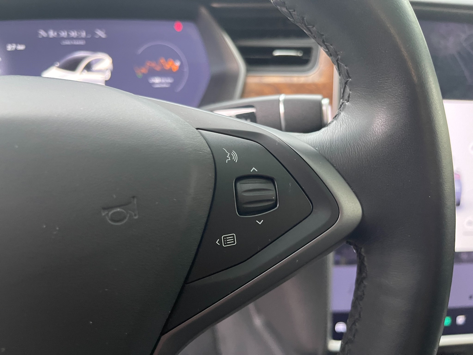 TESLA Model X Maximale-Reichweite