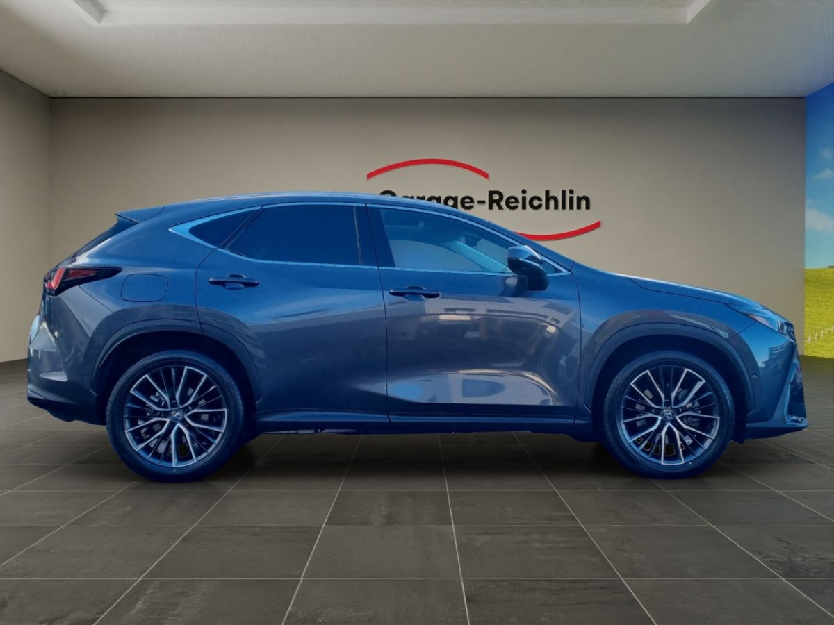 LEXUS NX 450h+ excellence AWD