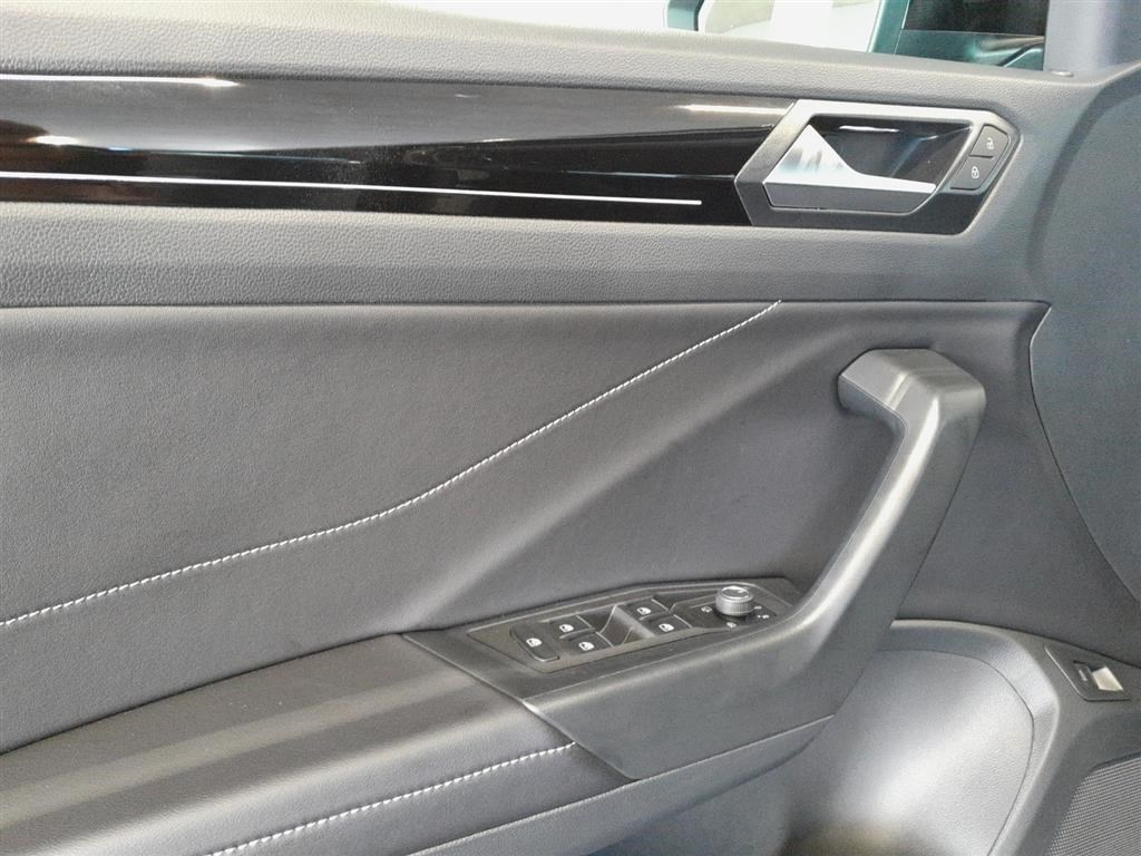 VW T-Roc 2.0 TSI R-Line DSG 4Motion