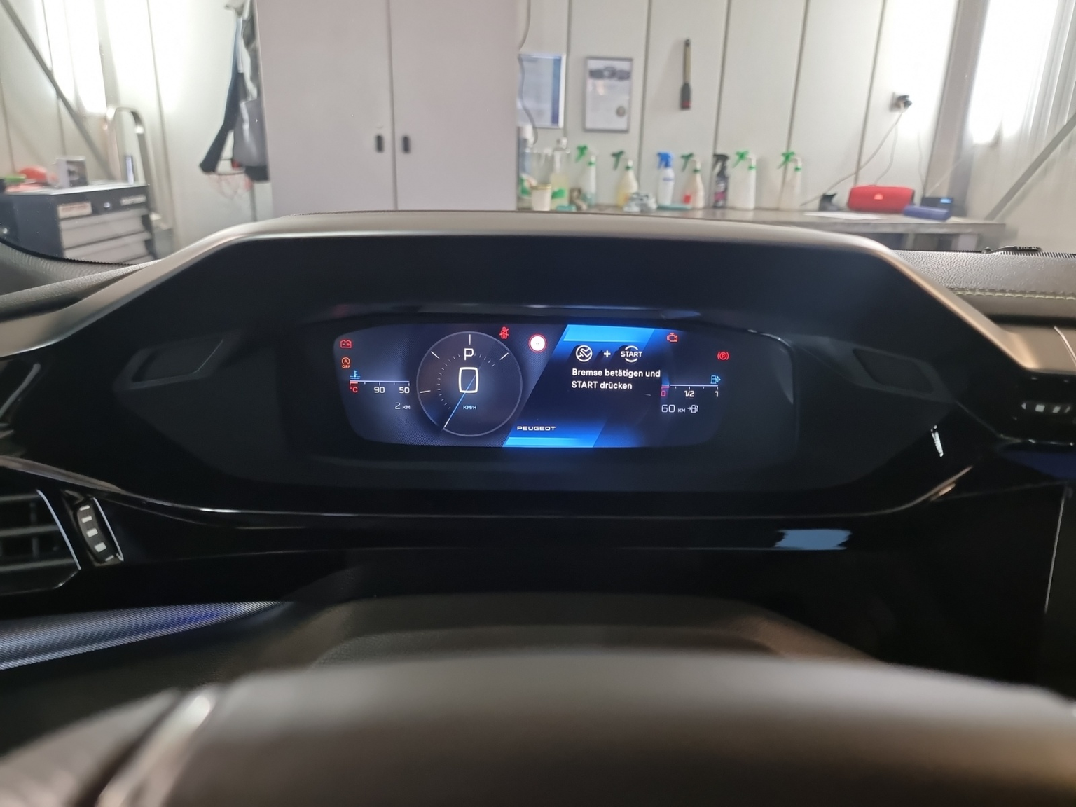 PEUGEOT 408 1.2 PT GT EAT8