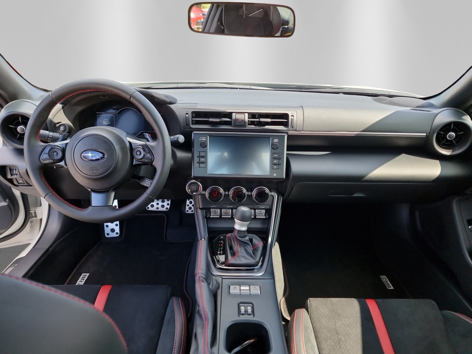 SUBARU BRZ 2.4 STI Line AT