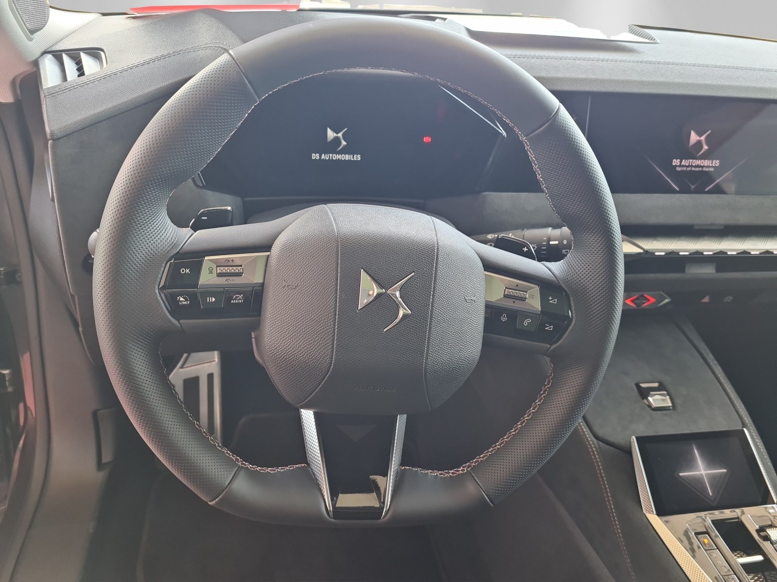 DS AUTOMOBILES DS 4 1.6 Performance Line