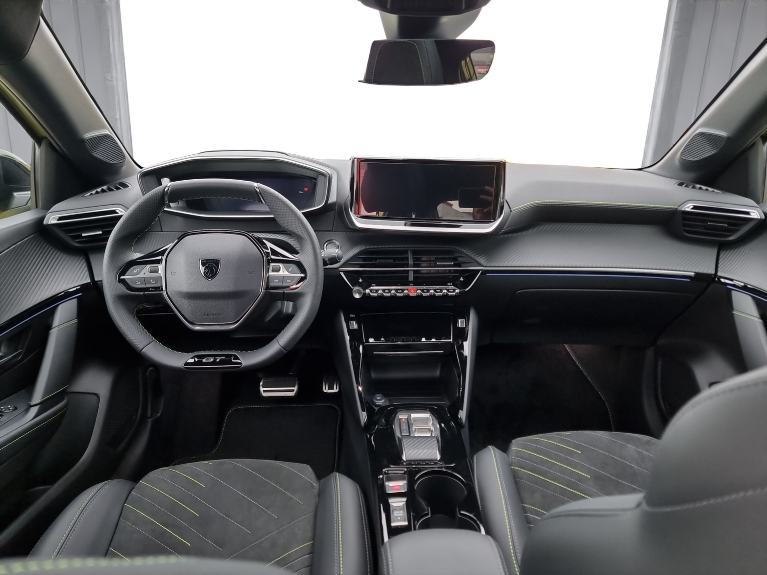 PEUGEOT 208 Elektrik 115kW GT