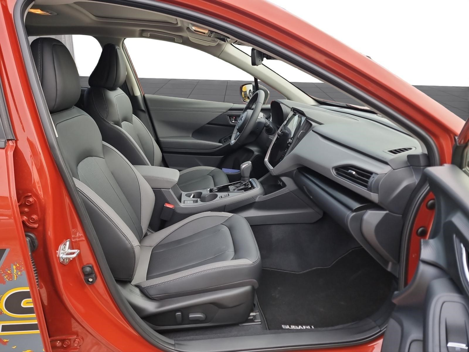 SUBARU Crosstrek 2.0i e-Boxer Luxury