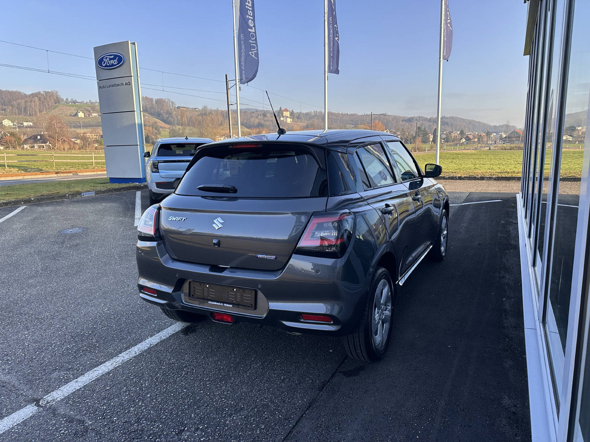 SUZUKI Swift 1.2 Privilege Hybrid 4x4