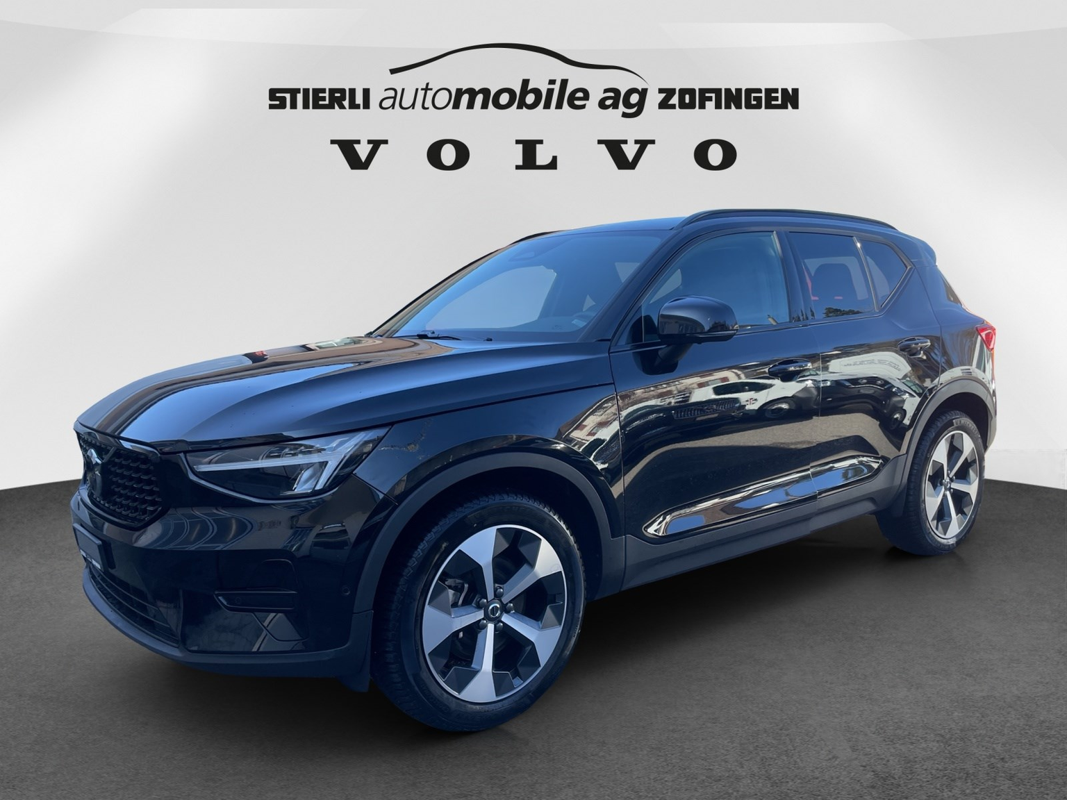 VOLVO XC40 2.0 B4 MH Plus Dark