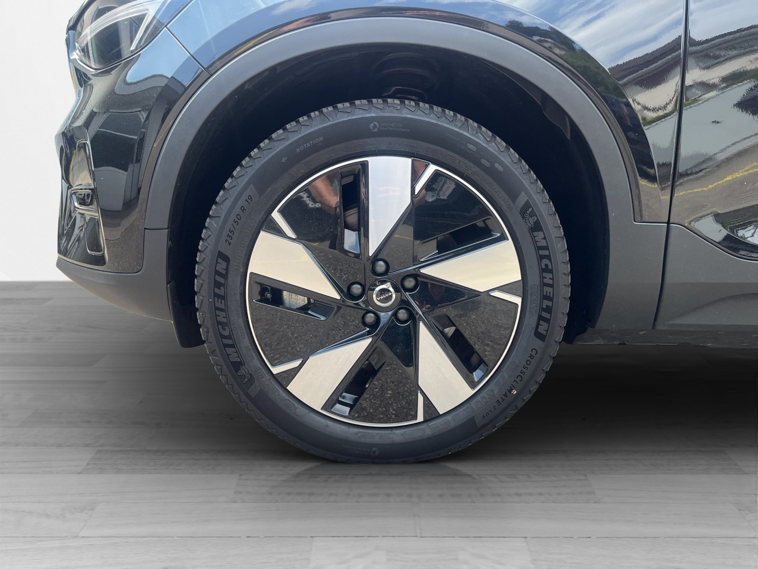 VOLVO C40 E80 Plus AWD