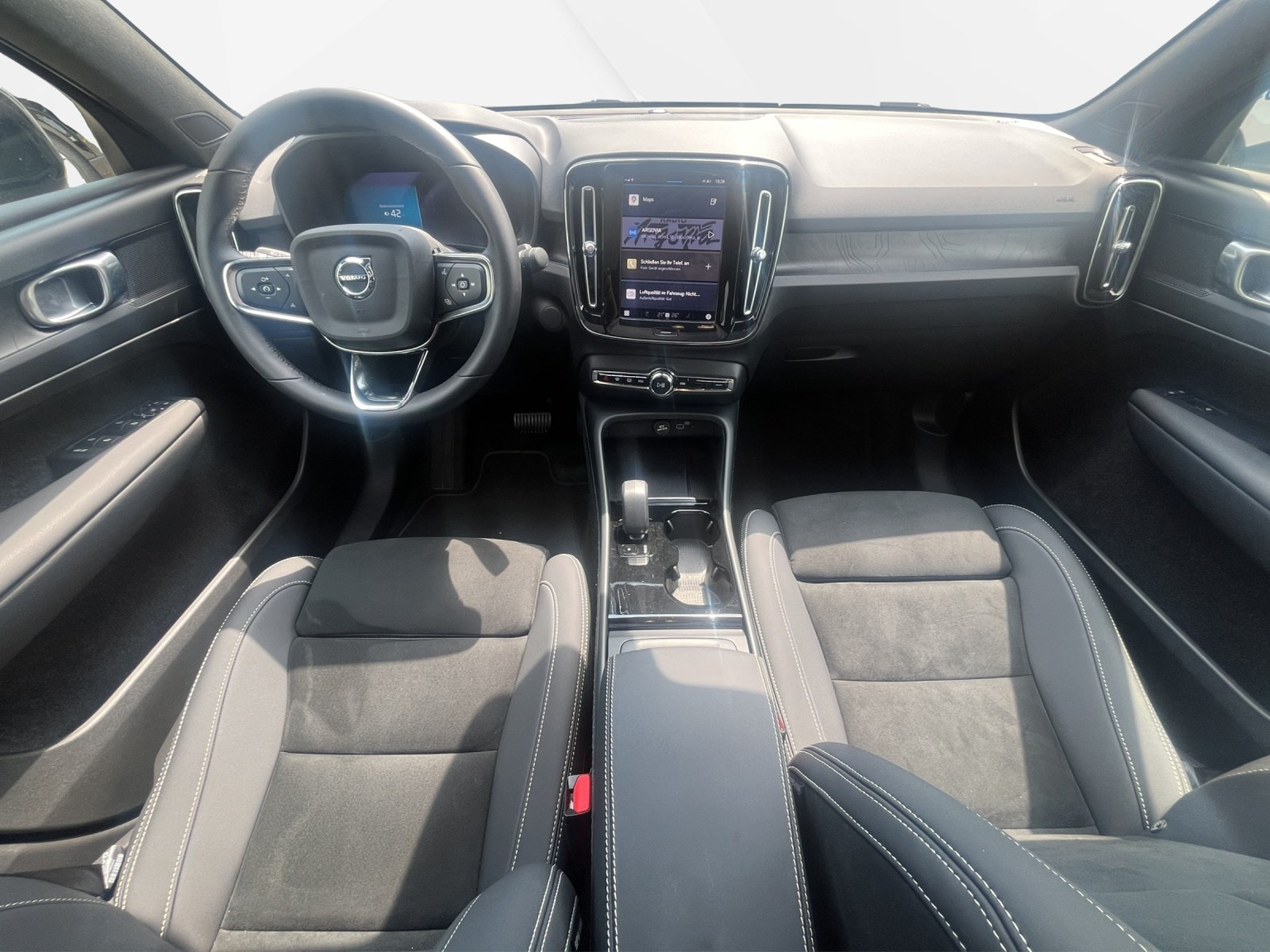 VOLVO C40 E80 Plus AWD