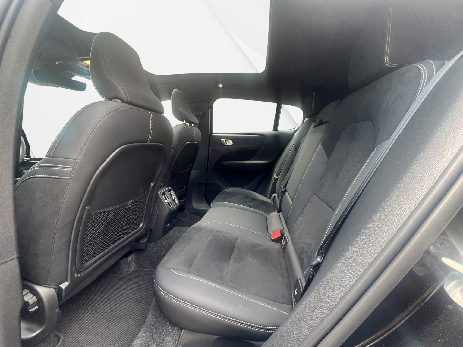 VOLVO C40 E80 Plus AWD