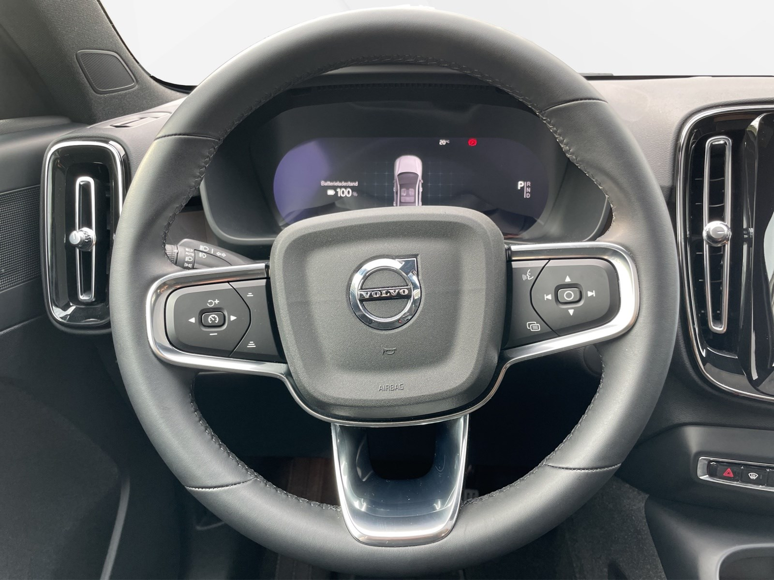 VOLVO C40 E80 Plus AWD