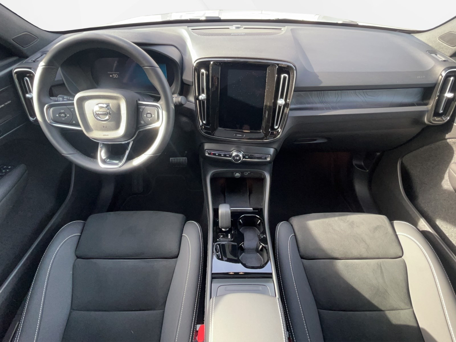VOLVO C40 P8 Twin Recharge Ultimate AWD