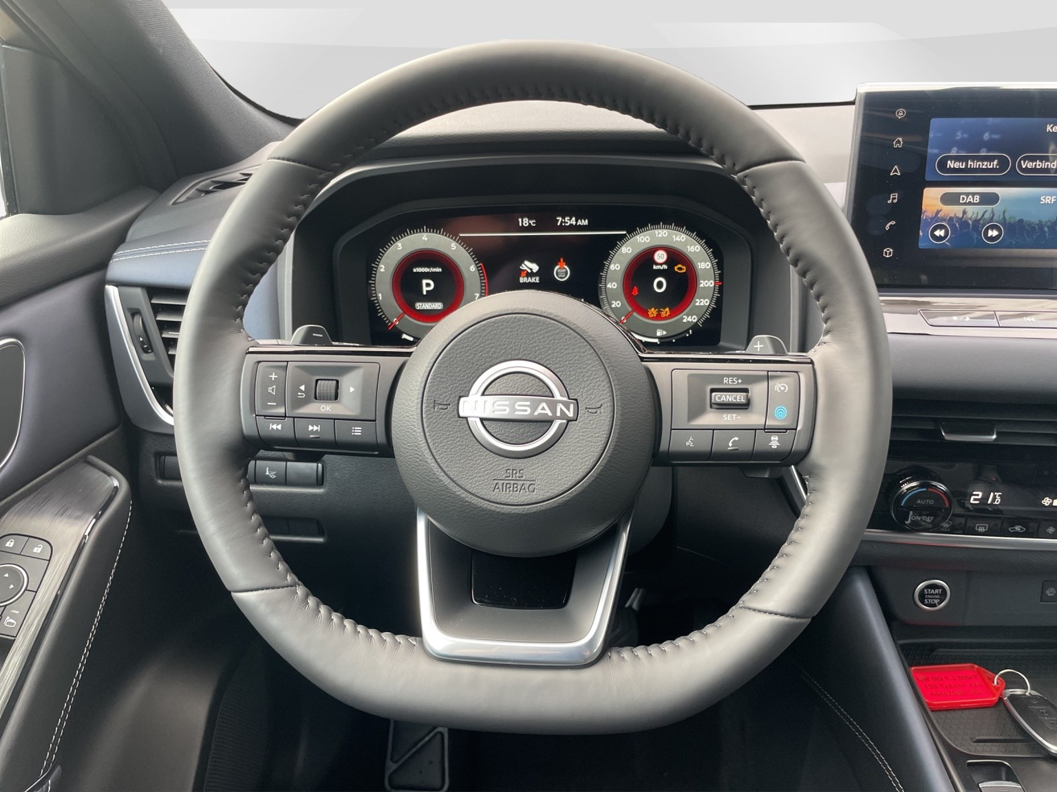 NISSAN Qashqai 1.3 DIG-T 158 Tekna 4x4