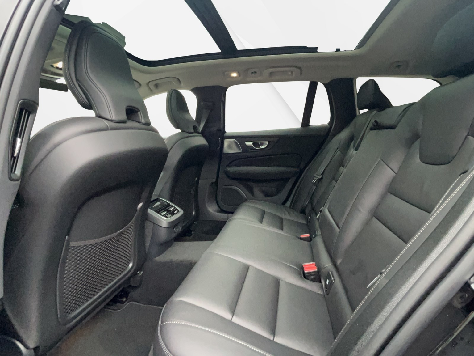 VOLVO V60 Cross Country 2.0 B4 Ultimate AWD