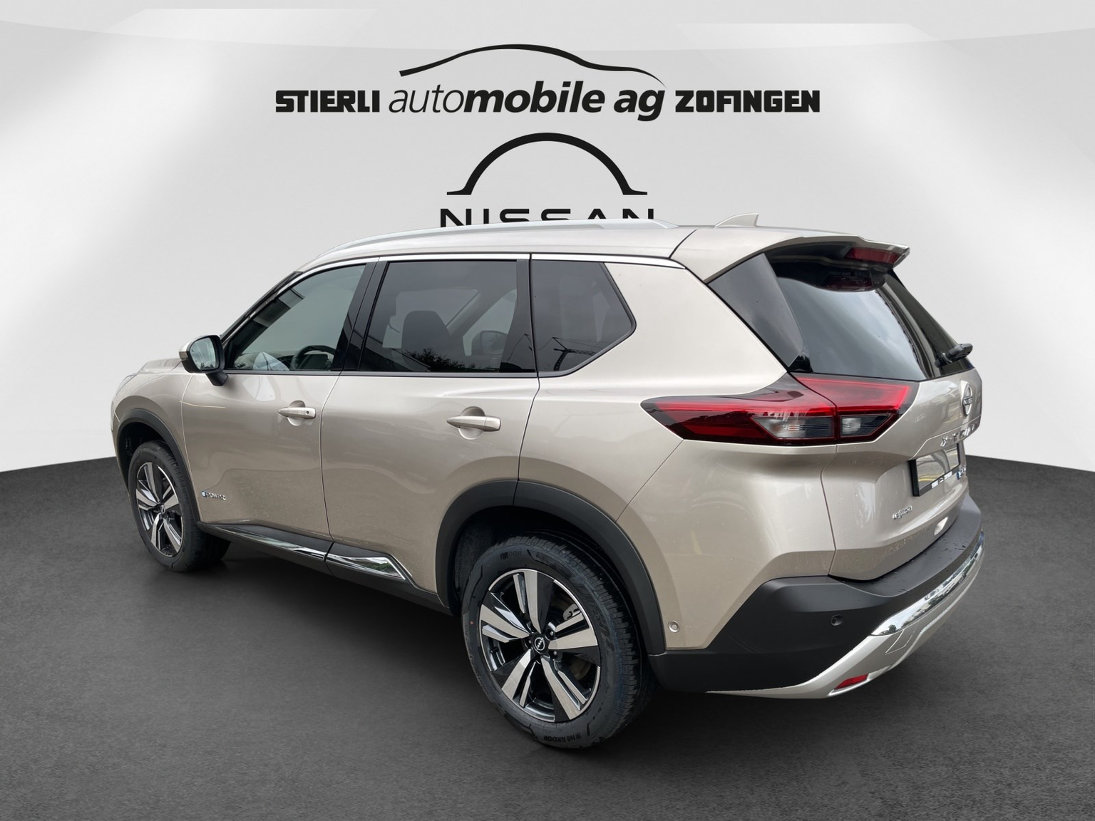 NISSAN X-Trail 1.5 VC-T Tekna e-4orce 7P