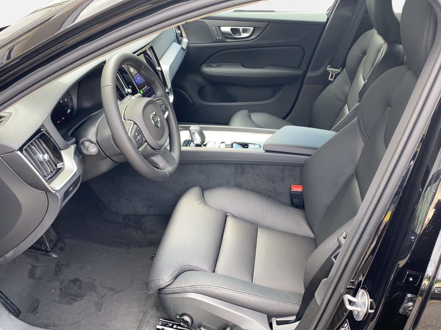 VOLVO V60 2.0 B4 Core