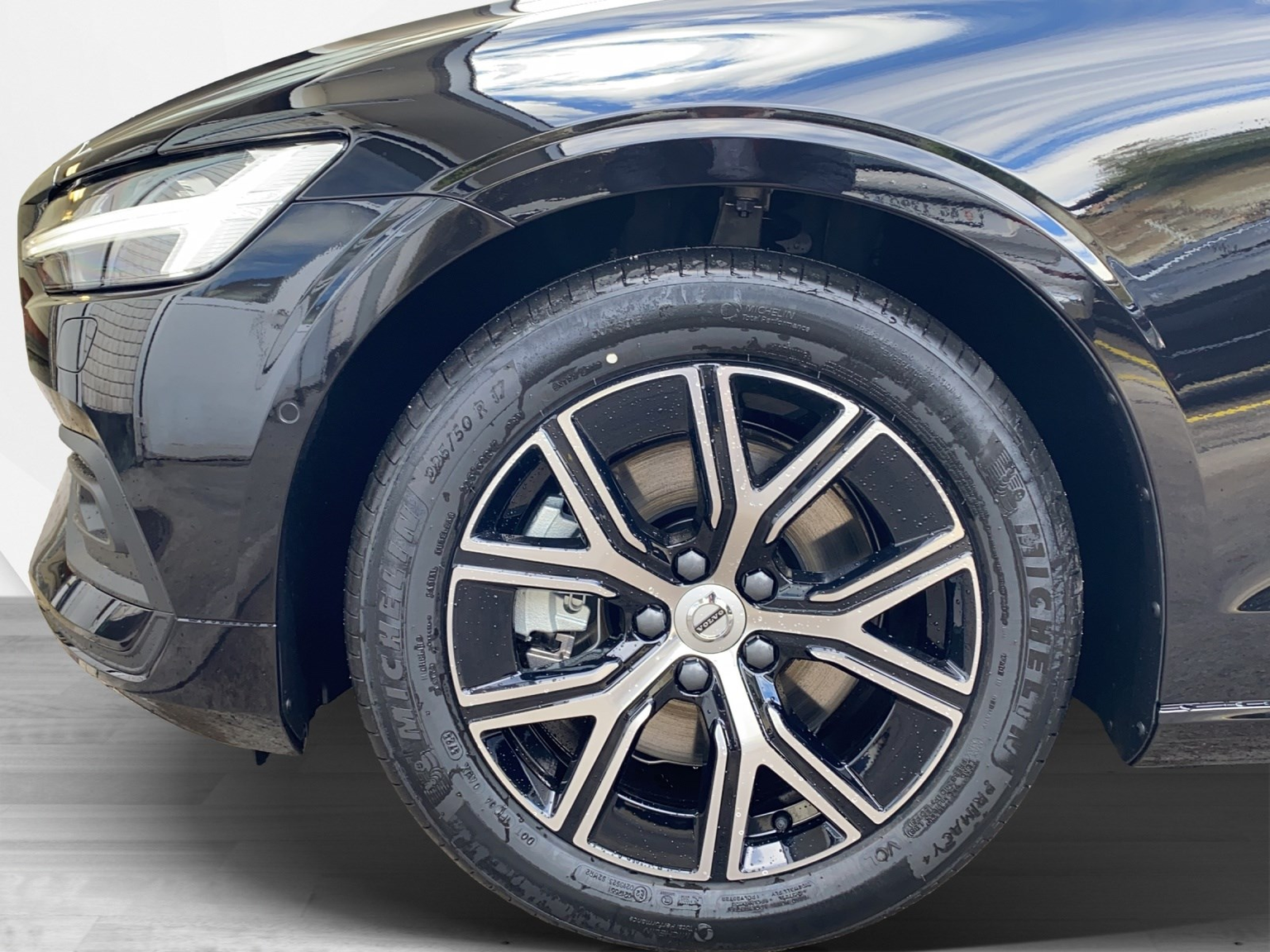 VOLVO V60 2.0 B4 Core