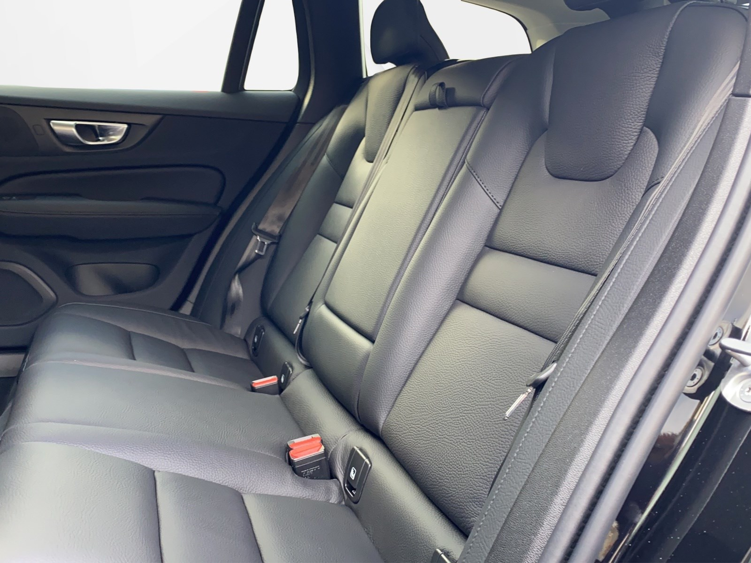 VOLVO V60 2.0 B4 Core