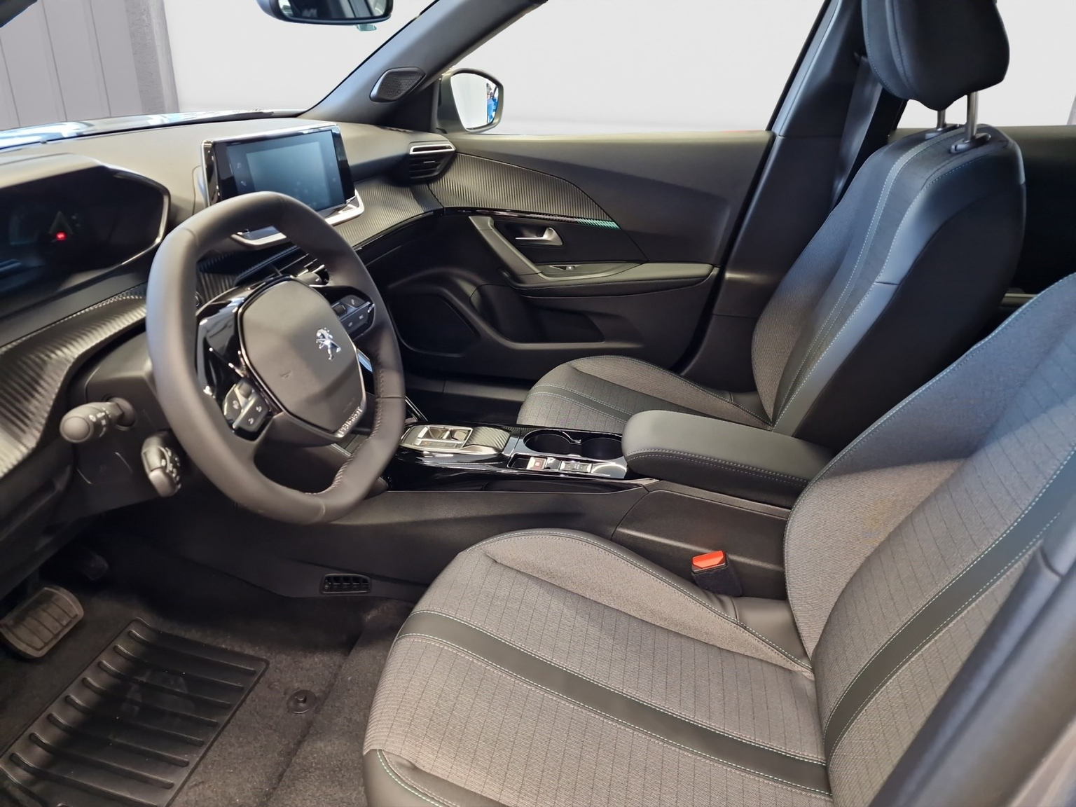 PEUGEOT 2008 e Allure