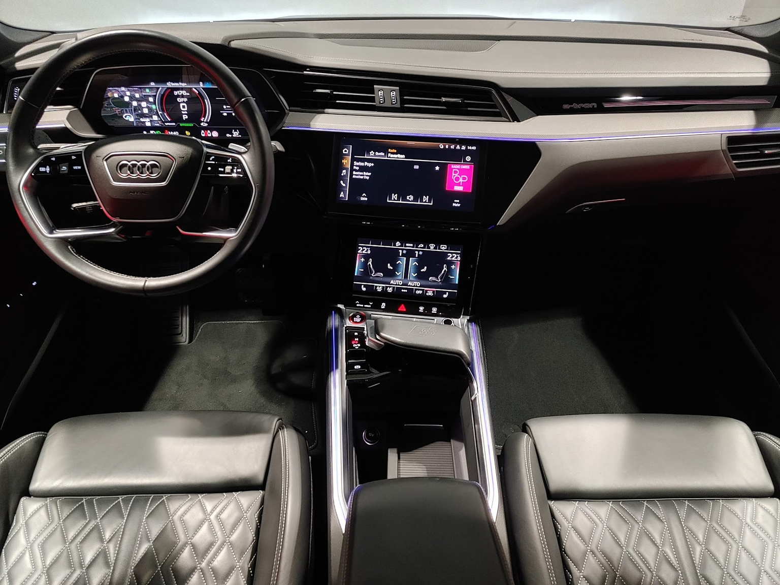AUDI e-tron S Sportback quattro